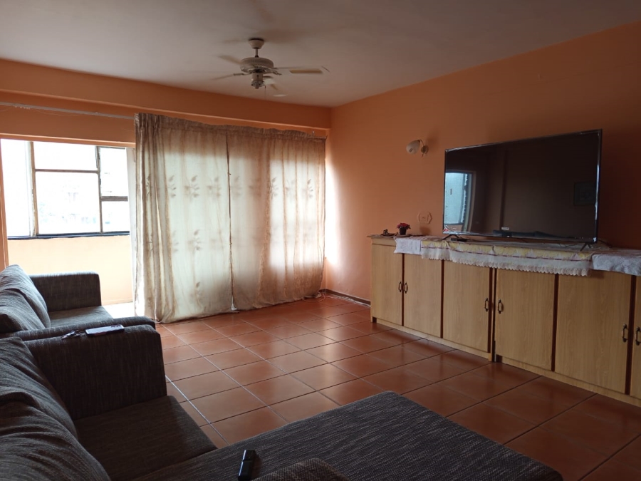 2 Bedroom Property for Sale in Bloemfontein Free State